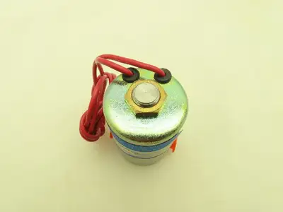 Honeywell Skinner V52DA1006 Solenoid Valve 2-Way NC 24VDC Coil 1/8" NPT