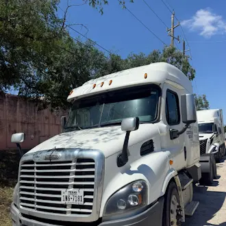Used 2016 FREIGHTLINER CASCADIA Miscellaneous Trucks/Trailers Texas US | Revelation Machinery #1125230