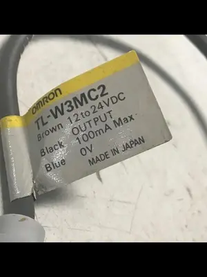 USED OMRON TL-W3MC2