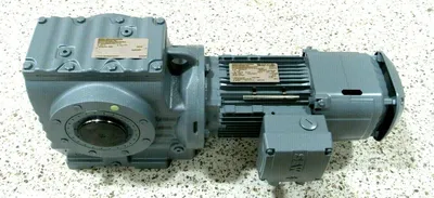 NEW SEW EURODRIVE SA77/T DRN80M4/BE1HR/IS/C GEAR MOTOR SA77TDRN80M4BE1HRISC