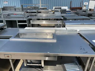 Used Falcon Restaurant Supply Used 61" Stainless Steel Table with Well and Drain - SS246 Dishtables Illinois US | Falcon Restaurant Supply #1375944