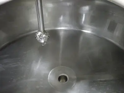 SS APV Insulated Liquid Scaling Hopper
