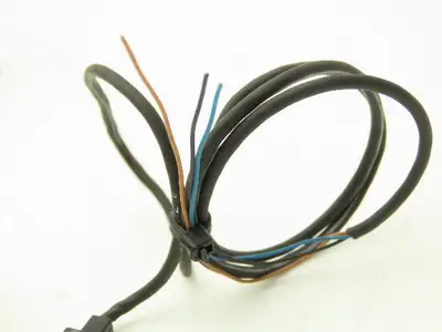 Omron E3T-FT12 Ultra Compact Photoelectric Proximity Sensor Lot of 4