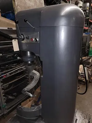 HOBART V-1401 Dough Mixers | Harvest Equipment and Fabrication Inc (11)