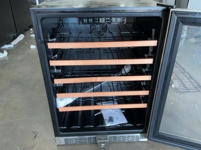 Used VINOTEMP VT-51SZ01SS Residential Appliances Michigan US | Miedema Asset Management Group #1761158