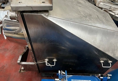 Krauss-Maffei HZ 630 PH gastight peeler centrifuge, Hastelloy C22.