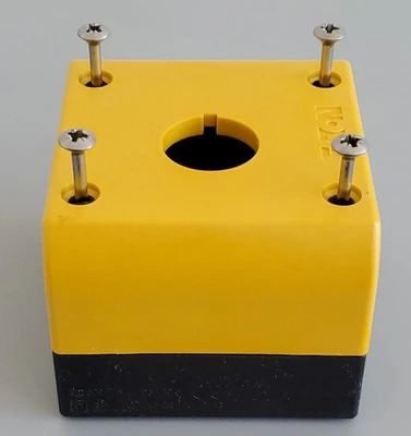 NEW EATON CUTLER HAMMER 150817