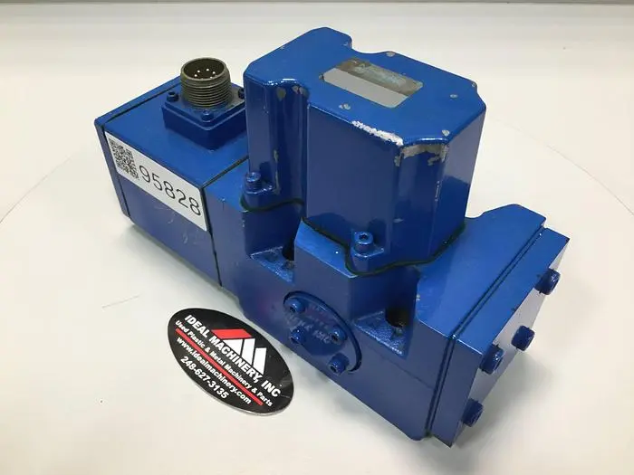 Used MOOG J661-040A Valves/Fittings Michigan US | Ideal Machinery #576386
