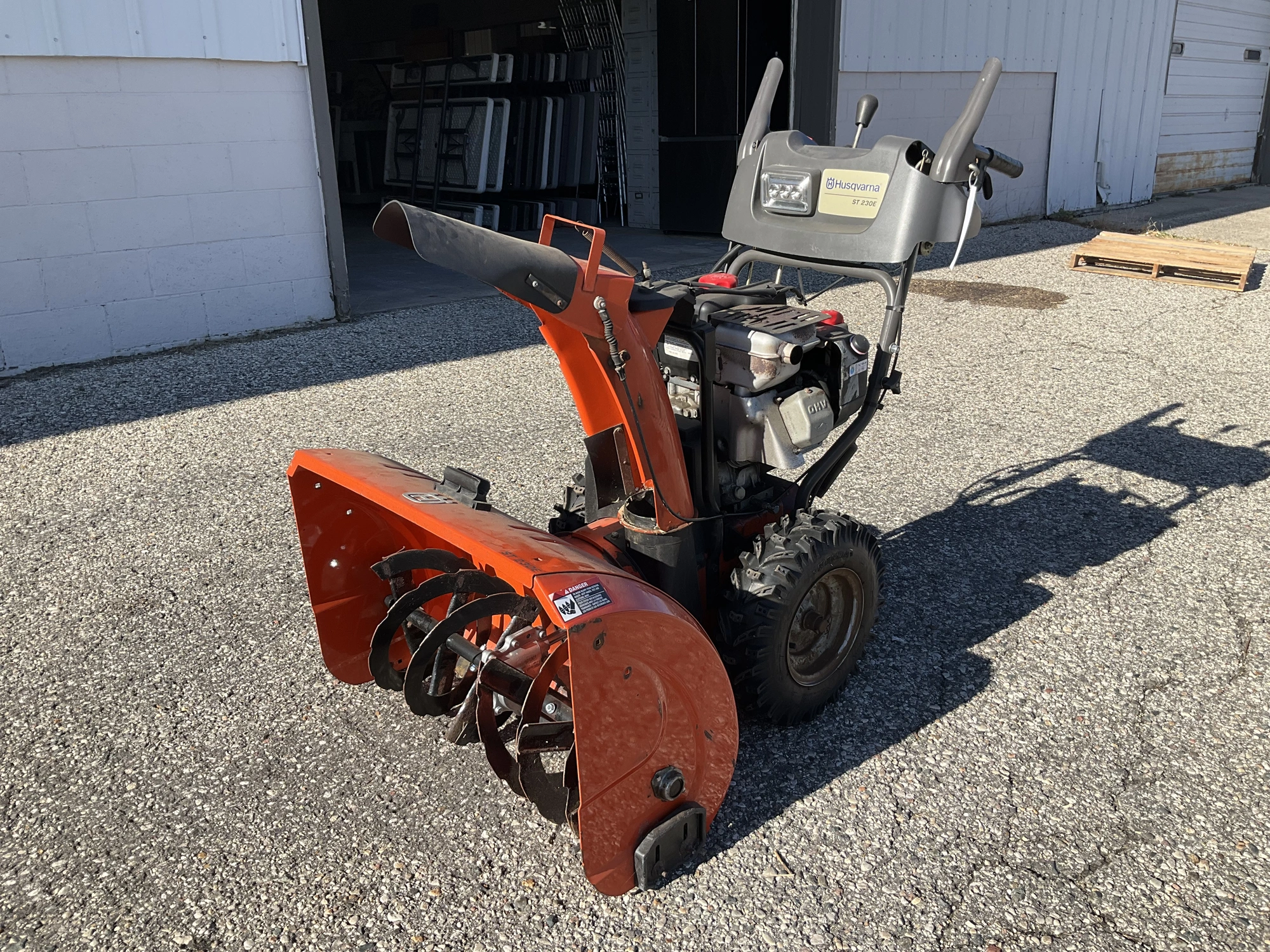 Used HUSQVARNA ST 230E Snow Blowers Michigan US | Miedema Asset Management Group #1769247