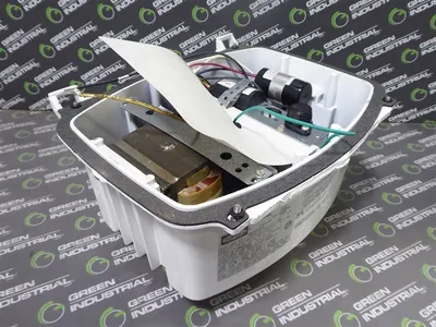 Hubbell KS-17P8-G-P2-F1-QS Kemlux Industrial Lamp Ballast Tank no cover New NIB