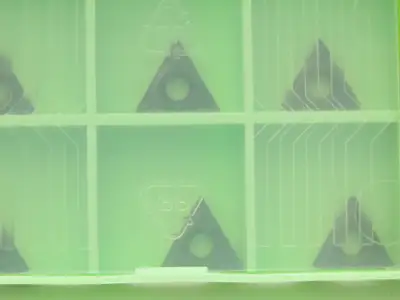 Walter TCGT110204-MP4 WPP20G Turning Insert Carbide Positive Triangle Lot of 10