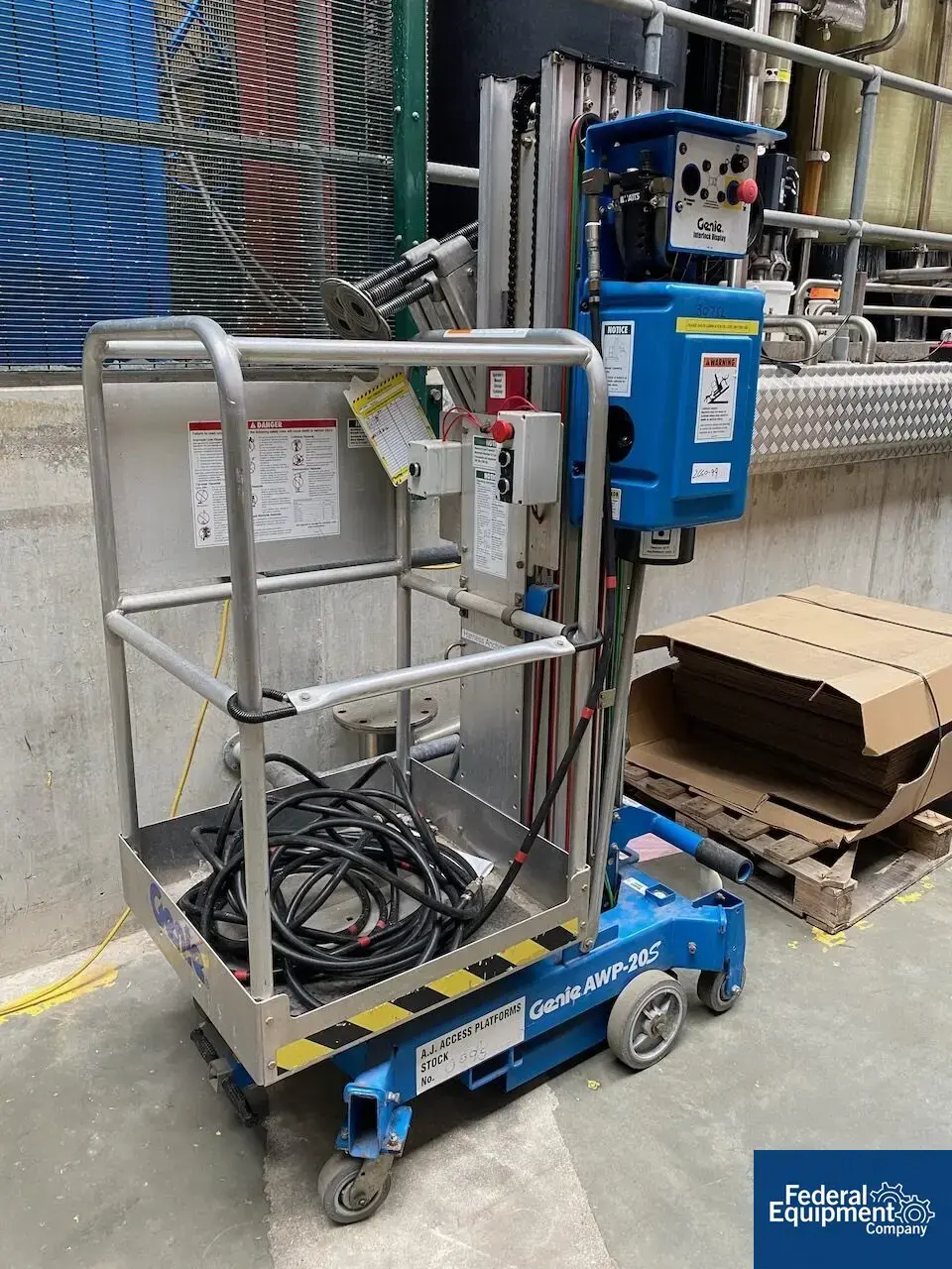 USED Genie Genie Man Lift