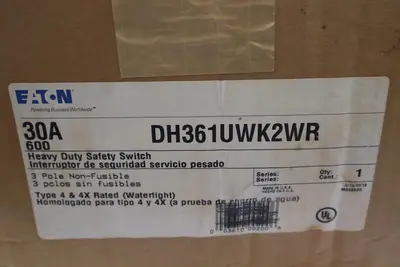 NEW Eaton DH361UWK2WR Nema  600V 30A  3 ph  Safety Switch Stainless STOCK W-72