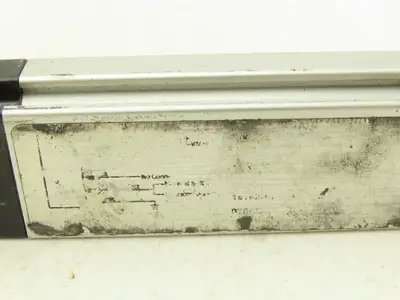Banner Part Sensing Light Curtain Set 67mm Protected Height 300mm- 2m 10-30VDC