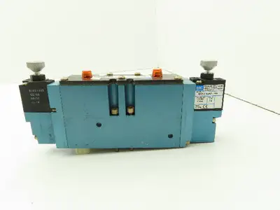 MAC 93A-EAB-000-DM-DJAP-4DG Pneumatic Double Solenoid 4/3 Spool Valve 120V