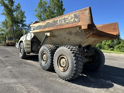 Used 2010 TEREX TA300 Dump trucks New York US | Abele Tractor #1341517