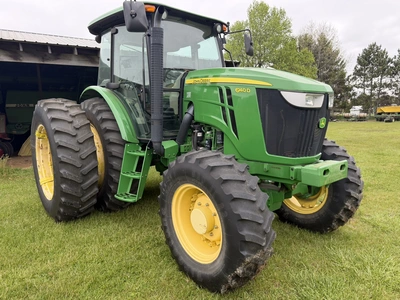 USED 2013 JOHN DEERE 6140D