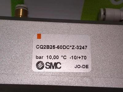 SMC CQ2B25-60DC*Z-3247 COMPACT CYLINDER