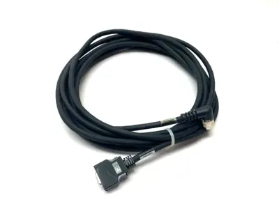 USED KEYENCE L-SHAPED CONNECTOR CAMERA CABLE 5M FOR HIGH SPEED CAMERA