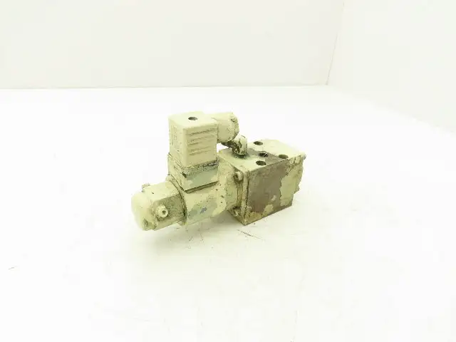 Used DAIKIN _UNKNOWN_ Valves/Fittings | Arrow Industrial #626028