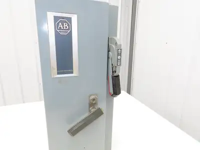 Allen-Bradley 512-BJB-6XP-24R Combination Starter Fusible 600V 3PH 10HP