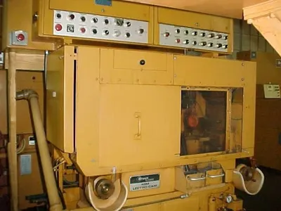 1986 BRYANT 45M GRINDERS, CHUCKING | GCH Machinery (1)