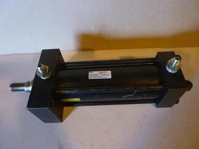 USED PARKER 03.25 CJJ2HLUV19AC 9.000