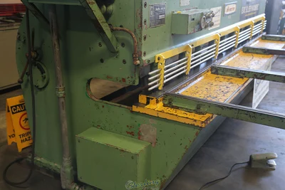 Used DI-ACRO 10FTX1/8IN Power Squaring Shears (Gauge) California US | Sterling Machinery Exchange #1467182