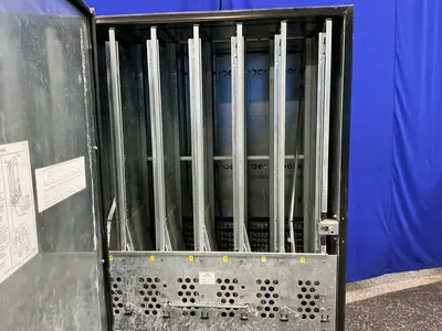 Used _UNKNOWN_ _UNKNOWN_ Vending Machines Ohio US | HGR 24 #1357987