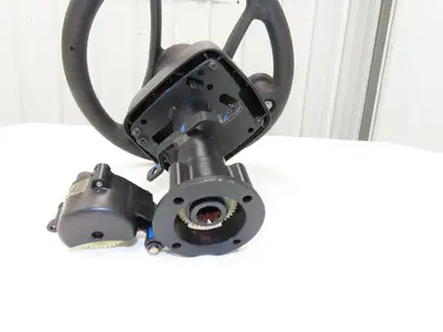 Hyster 8808585 Forklift Steering Wheel & Bracket Assembly Removed From E80XN