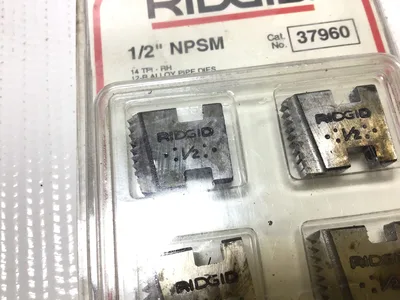 Ridgid 37960 Alloy Pipe Dies 1/2″NPSM 14 TPI-RH for 0R/11R/00R/111R/12R/30A/31A Threaders