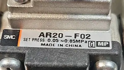 SMC AR20-F02 + VHS20-F02 Pressure Regulator Loc6C8