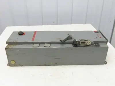 Cutler Hammer A30CDA0 Combination Motor Starter 10Hp 480V 3Ph Size 1 Fused