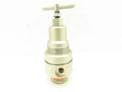 Wilkerson 2KEH6 General Purpose Air Regulator 1/2" NPT 80 cfm Max Flow Pneumatic