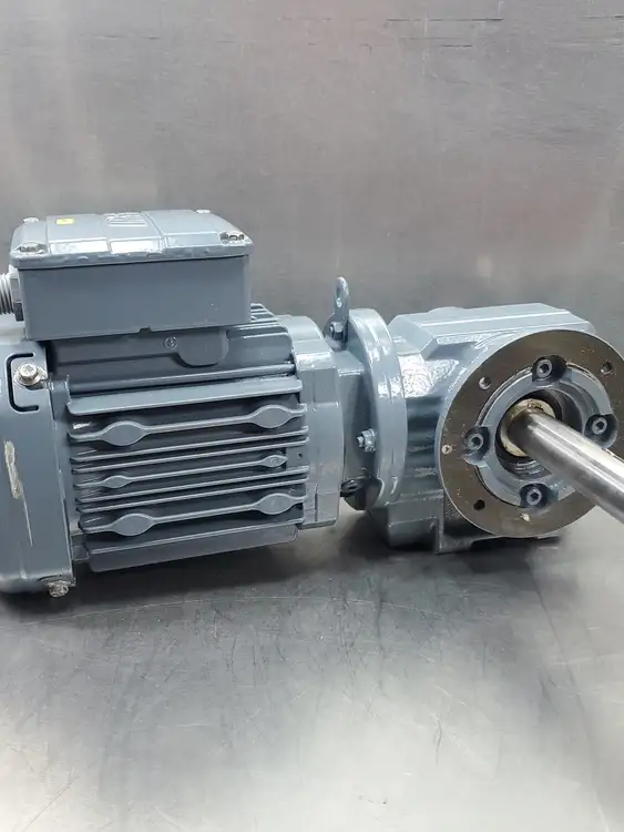 Used SEW-EURODRIVE SAF37 DRS71M4 Motors (misc) | Palmetto Automation #1151594