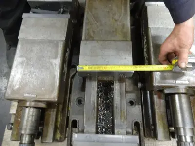USED ZM HYDRAULIC VICES