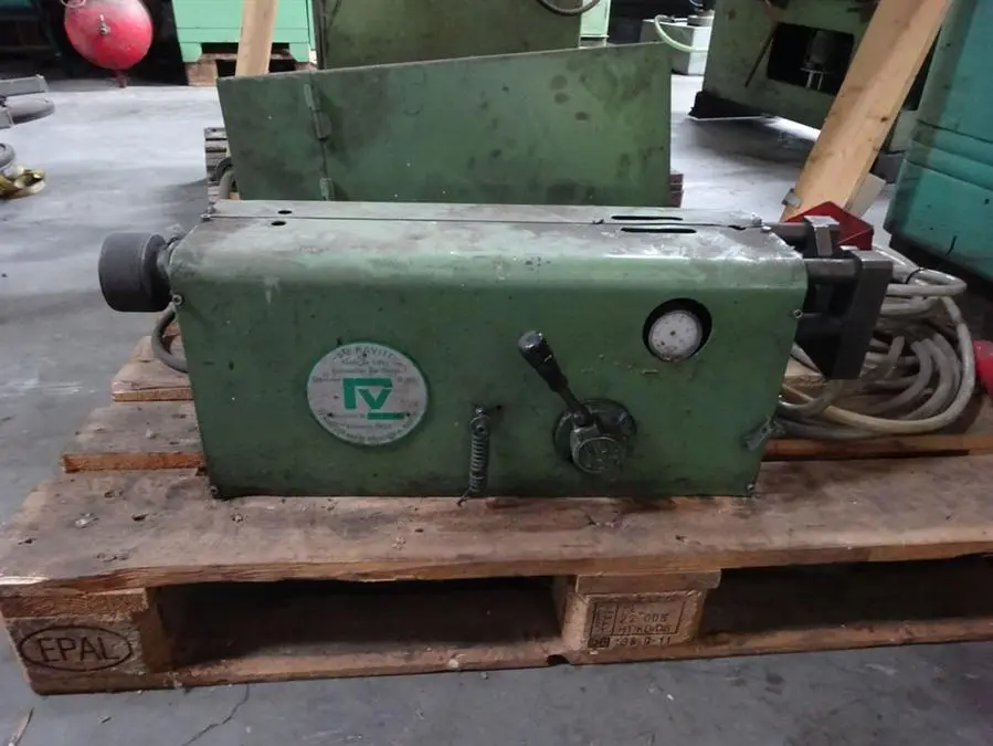USED COLLAR FORMING MACHINE HYDRAULIC