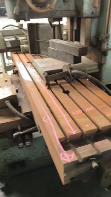 KAFO (KAO FONG) Universal Mill, in fair used condition