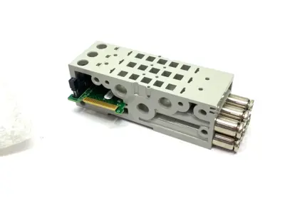 New | in-Stock Numatics Manifold Block Assembly 3-Station 501 Series 6mm Tube Parts (Hydraulics and Pneumatics) Michigan US | Maverick Industrial Sales #1399904