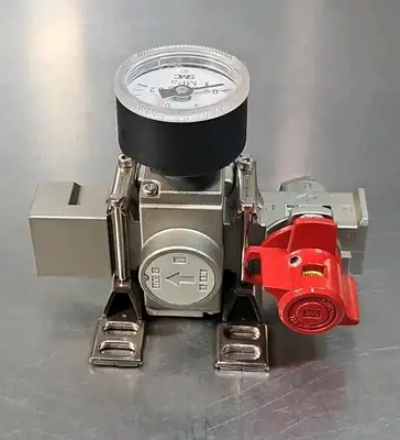 SMC AR20-F02 + VHS20-F02 Pressure Regulator Loc6C8