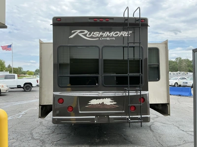 Used 2012 CROSSROADS RUSHMORE 34SB Campers, Caravans, Motorhomes Michigan US | Miedema Asset Management Group #1406929