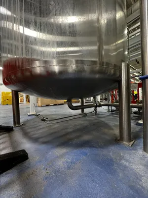 USED PREFERRED STAINLESS 3,200 GALLON