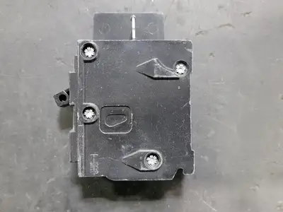 NEW SIEMENS BQ1B015