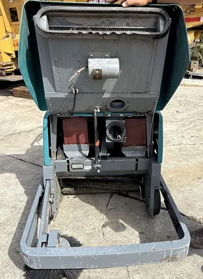 Used TENNANT S10 Sweepers California US | Heavy Wall Consulting #1412126