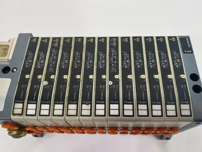 Used Metal Work Pneumatic Pneumatic Manifold HDM 2B&R 8 M V6 V4 O6 V6X3 V4 O6 + Solenoid Valves Michigan US | Maverick Industrial Sales #1393463