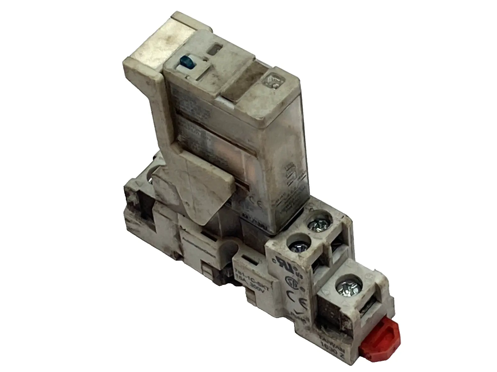 Used AutomationDirect Relay 24VDC W/ 781-1C-SKT DIN Rail Socket 15A Relays & Switches Michigan US | Maverick Industrial Sales #1395187