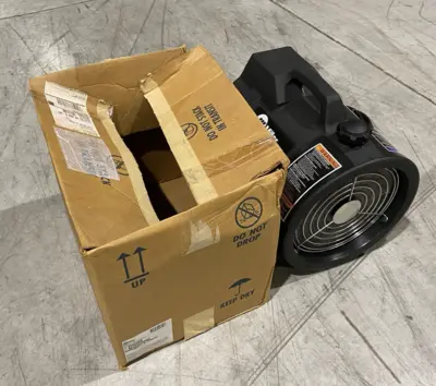 USED MILLER ELECTRIC COOLMATE™ 4 WATER COOLANT SYSTEM 115 V FOR WATER COOLED TORCHES