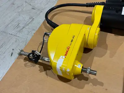 Used FANUC SR-3IA Robot Parts | Maverick Industrial Sales #1107084