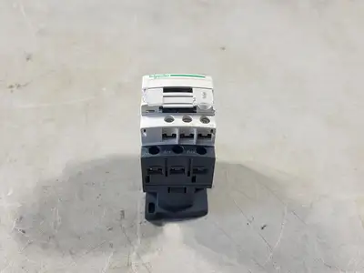 NEW SCHNEIDER ELECTRIC LC1D09F7