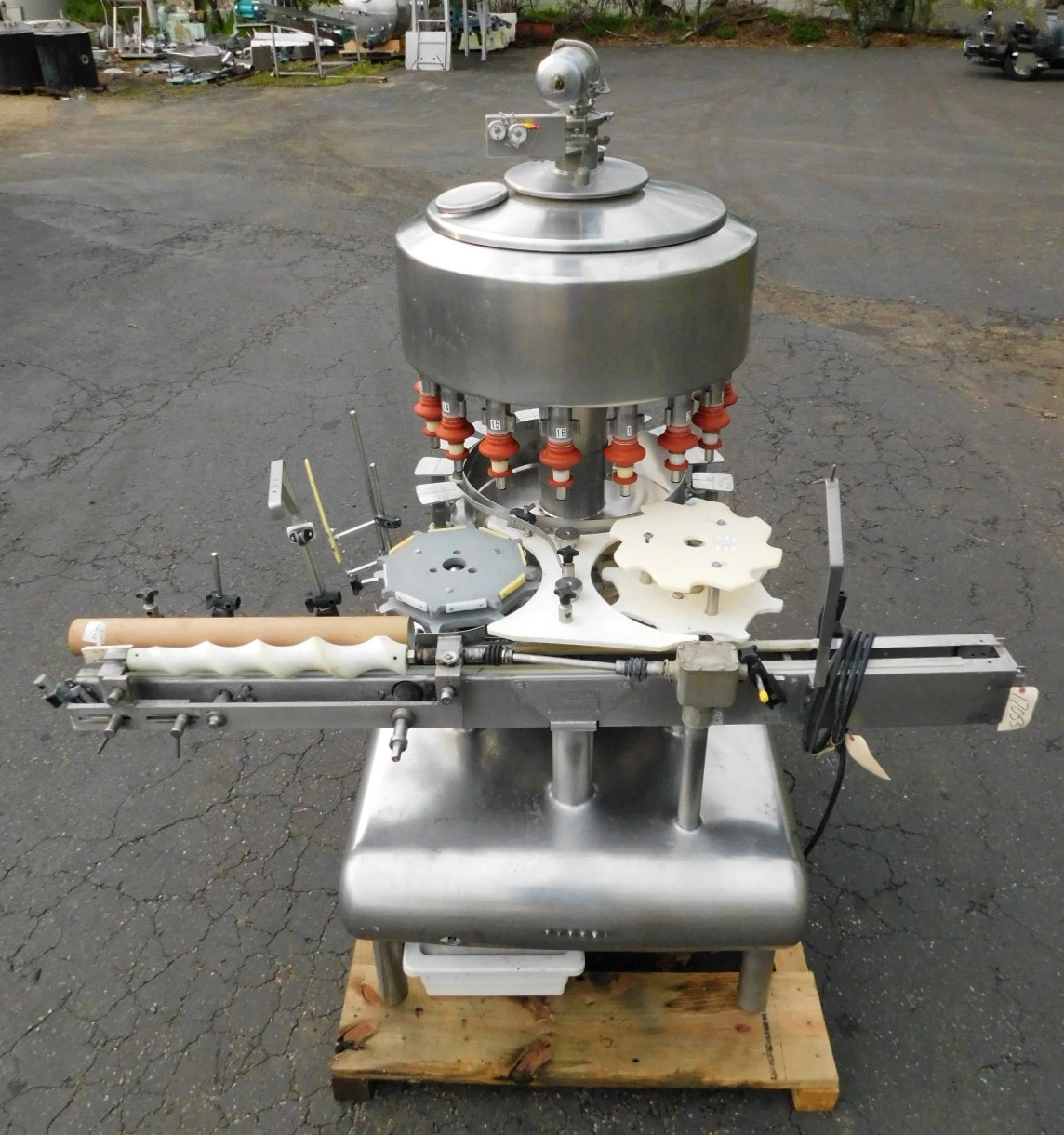 Used FEDERAL ROTARY FILLER 16 STATION Overflow Pressure Gravity Liquid Fillers New Jersey US | Champion Trading Corporation #1487210